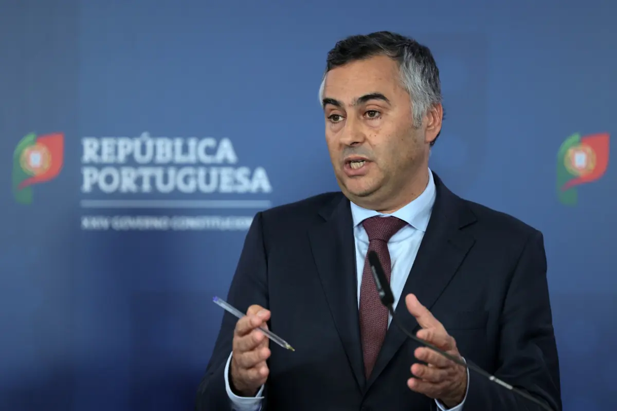 Ministro da Educação criticou, em entrevista ao JN, a "opacidade" da A3ES