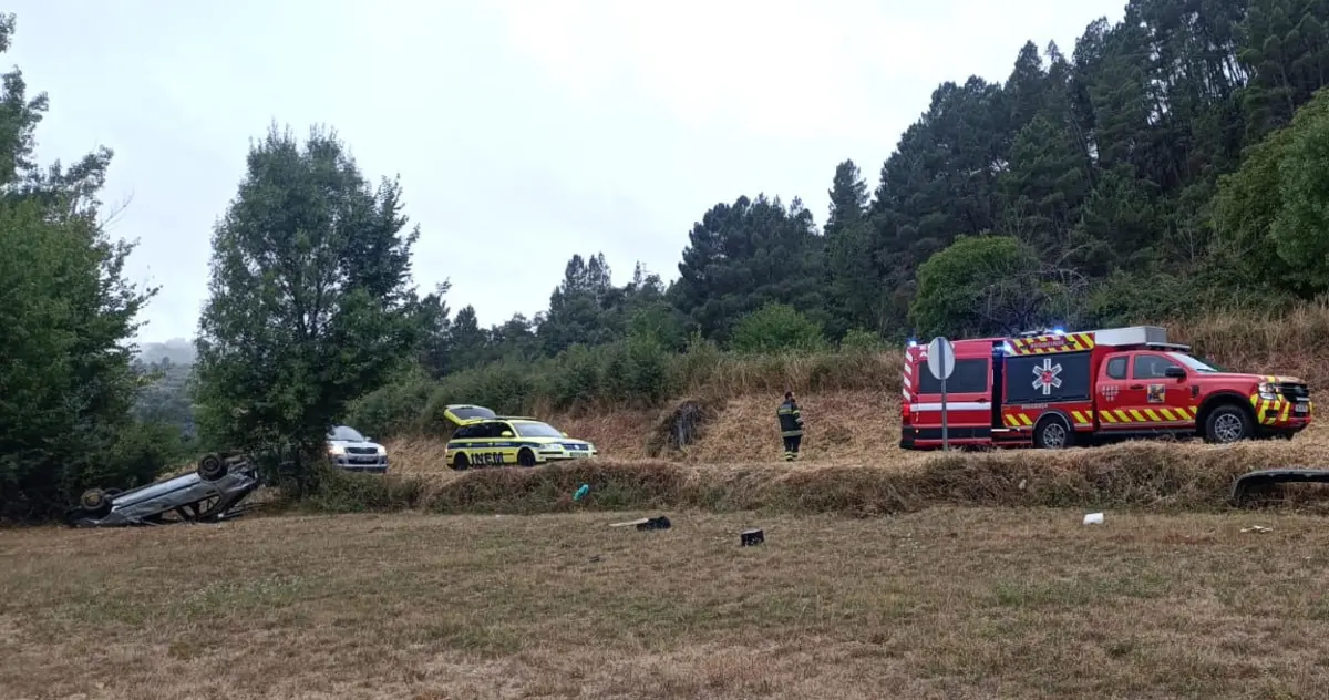 Homem saiu do carro pelos próprios meios