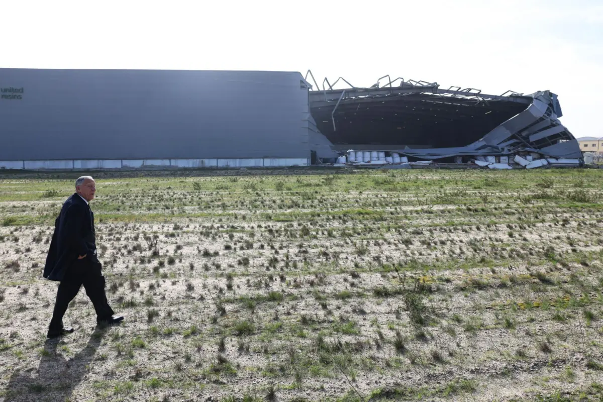 Imagem de contexto do artigo Marcelo avisa que "não serve de nada ter medidas no papel" se não for possível executá-las