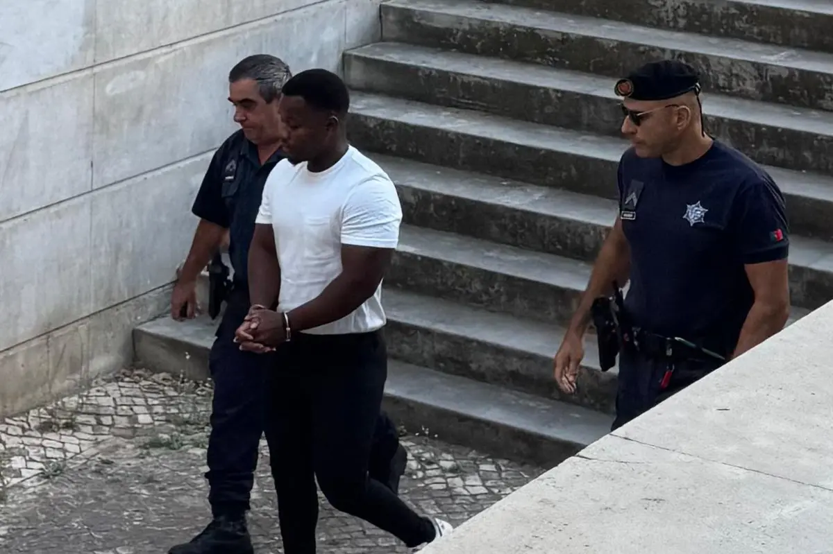 Kenny, de 28 anos, está em julgamento