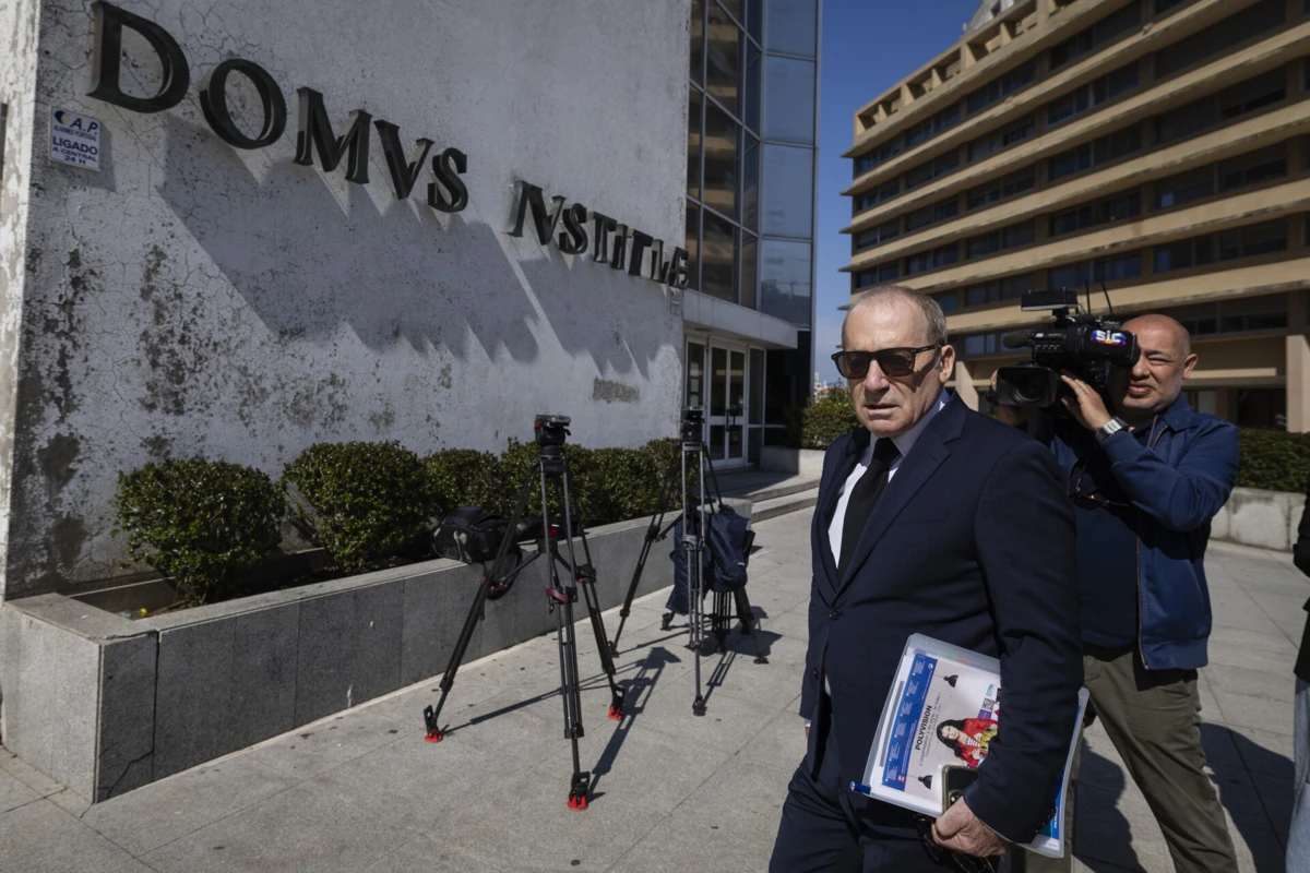 Luís Filipe Menezes começou a ser julgado em março no Tribunal de Gaia por difamar Eduardo Vítor Rodrigues