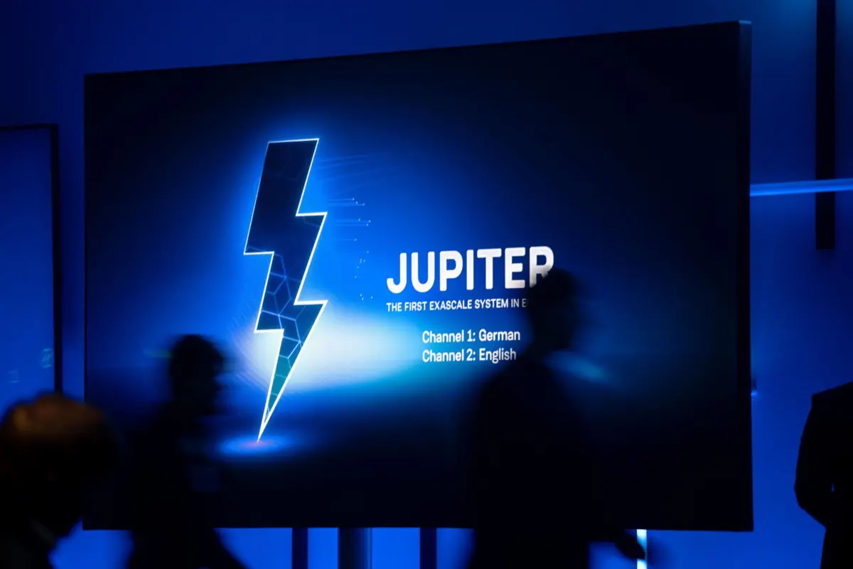 O Júpiter é capaz de realizar pelo menos um quintilião de cálculos por segundo