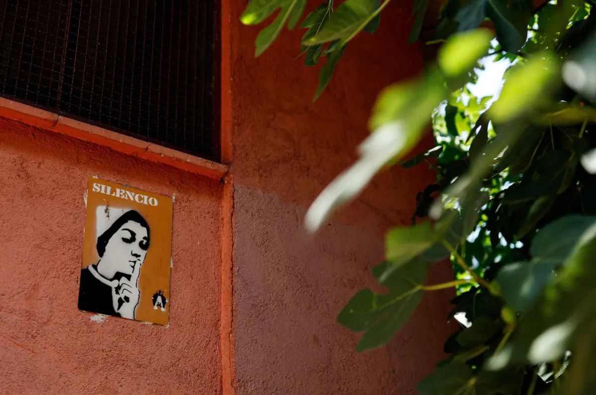 Imagem de contexto do artigo Dormir "é impossível": espanhóis estão fartos do barulho nas ruas