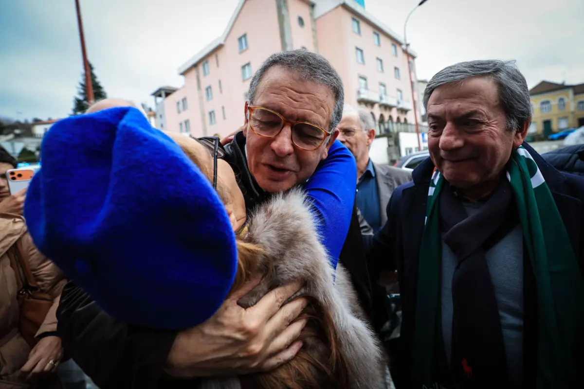 Imagem de contexto do artigo Sondagem diária: Seguro continua em queda mas Ventura não conquista terreno. Socialista ganhou debate
