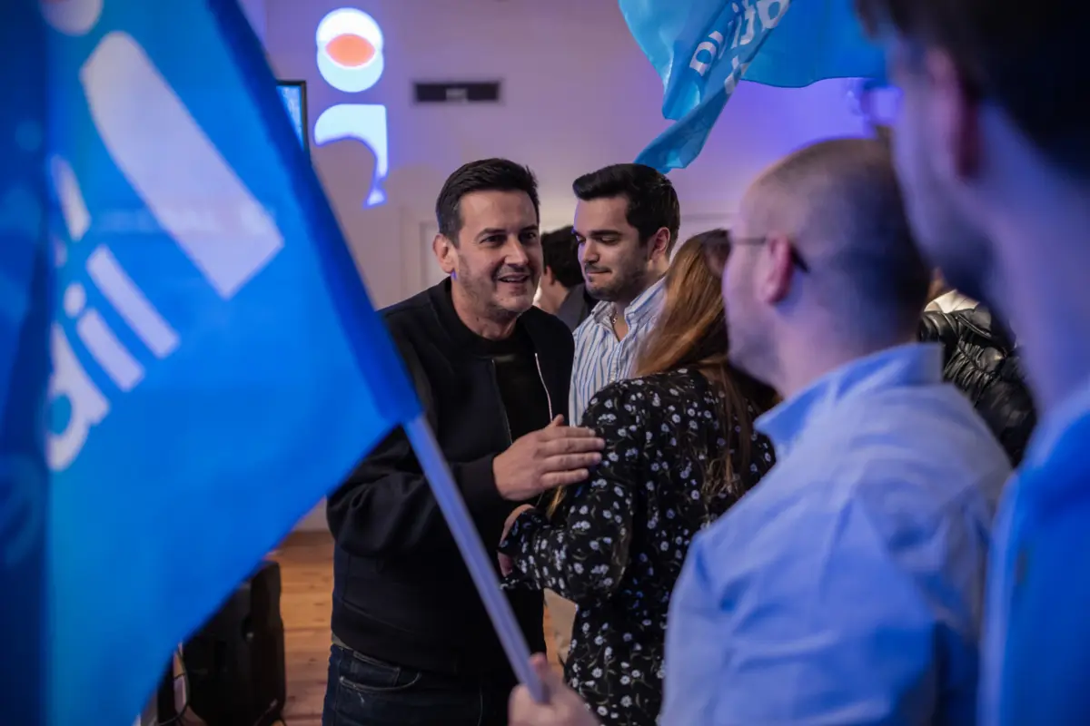 Imagem de contexto do artigo Iniciativa Liberal lança página "Quero Ficar" contra emigração dos jovens