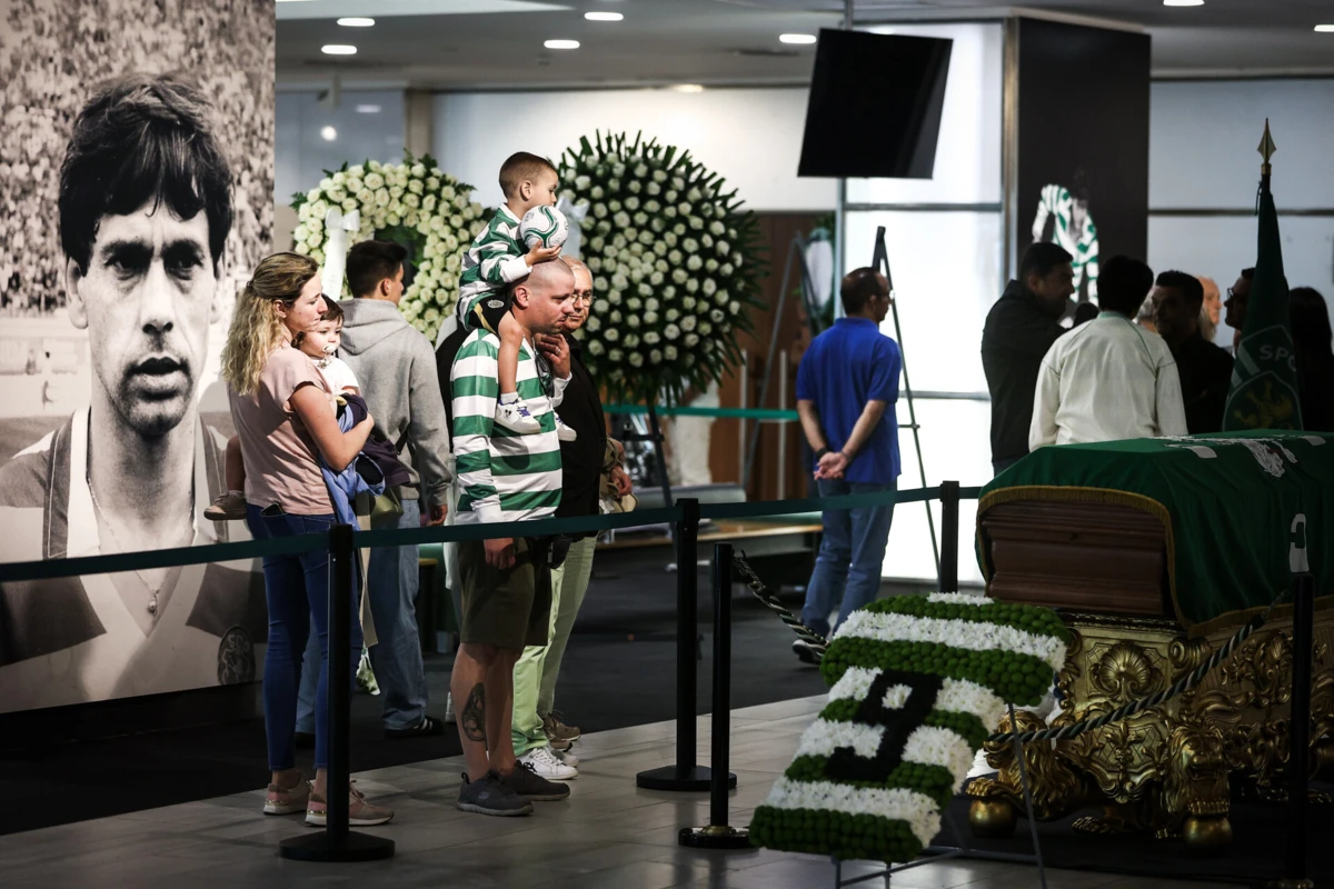 Cerimónias fúnebres de Manuel Fernandes no stádio José Alvalade