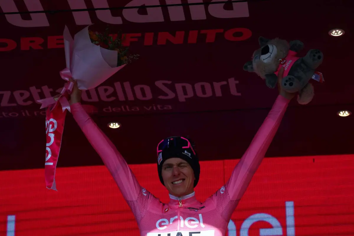 Pogacar venceu a oitava etapa do Giro