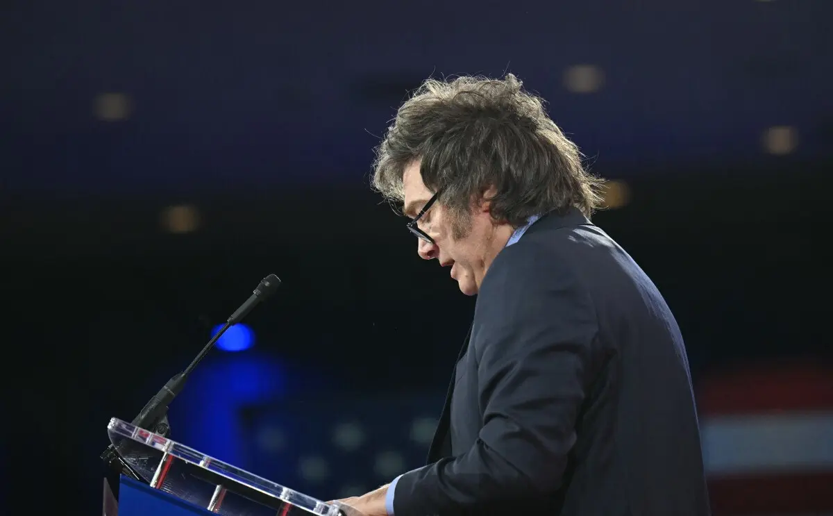 Críticos apontam a linguagem "bárbara" utilizada pelo Governo de Javier Milei