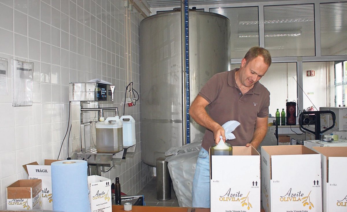 Agricultor Armindo Lopes diz que os atrasos são desmotivadores, até porque já tiveram de suportar todas as despesas sem ajuda