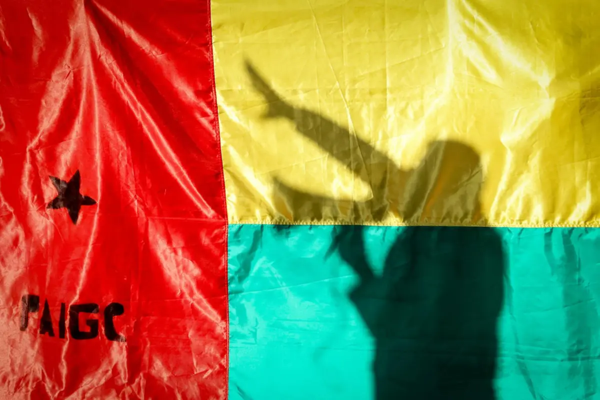 A Guiné-Bissau está suspensa da CEDEAO, assim como de outra organização regional, a União Africana, consequência do golpe de Estado em 26 de novembro