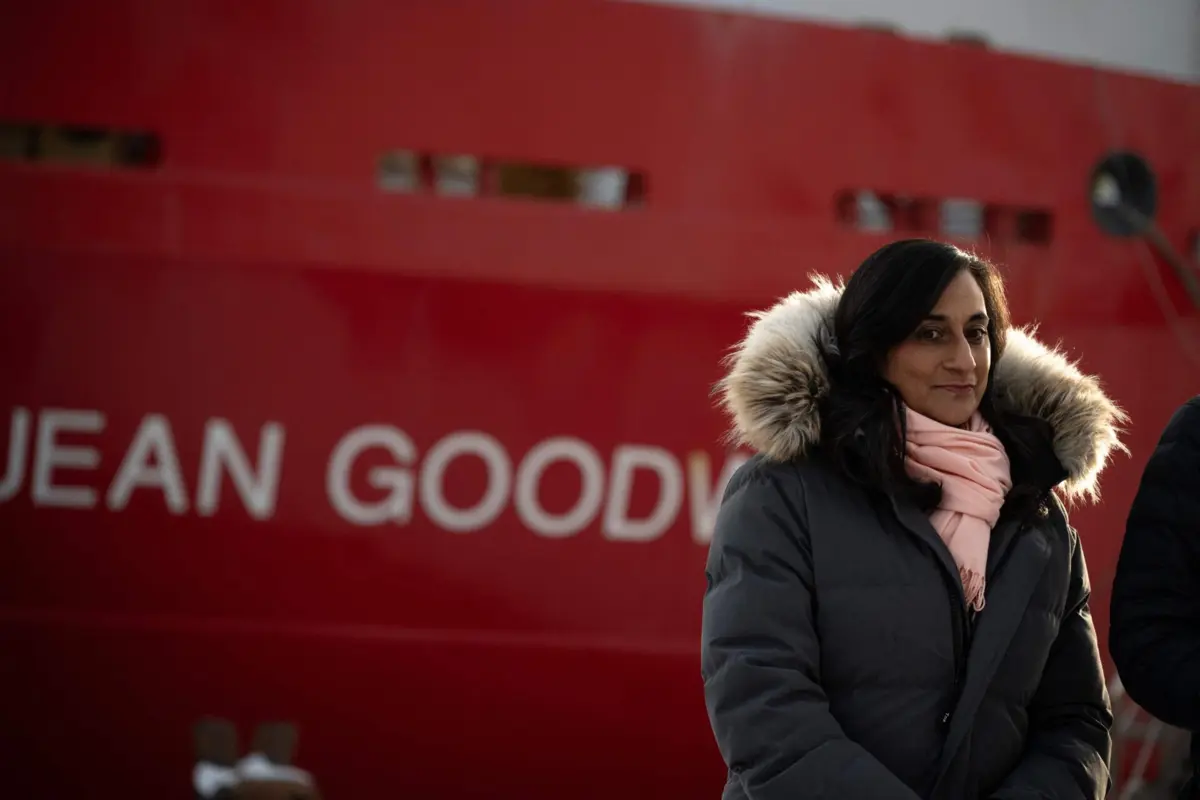 Anita Anand, ministra dos Negócios Estrangeiros do Canadá