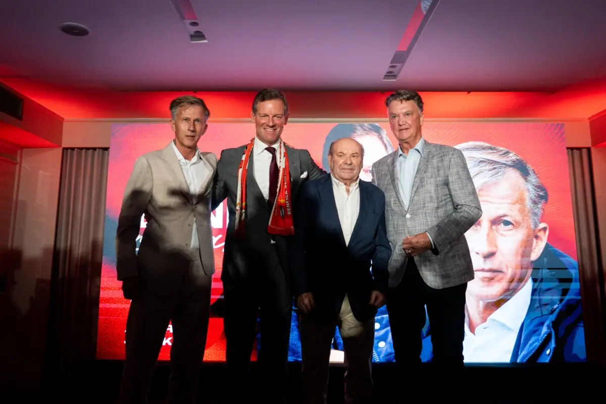 Imagem de contexto do artigo Martim Mayer escolhe neerlandês para director-geral do Benfica