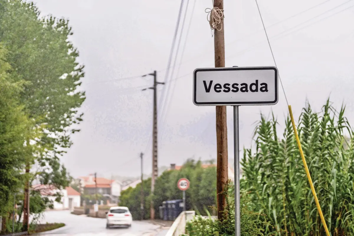 Em Vessada, uma criança fugiu de casa depois de ter levado "uma estalada"