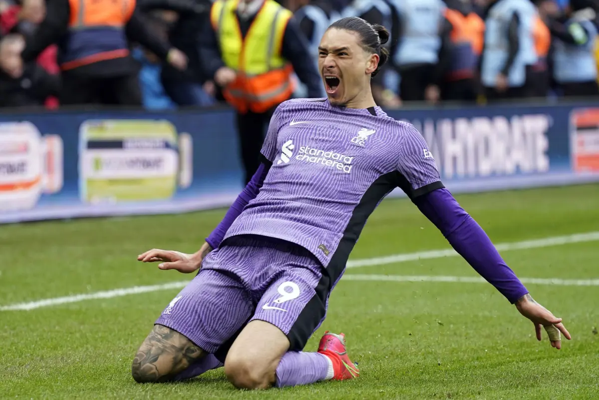 Darwin marcou o golo da vitória do Liverpool