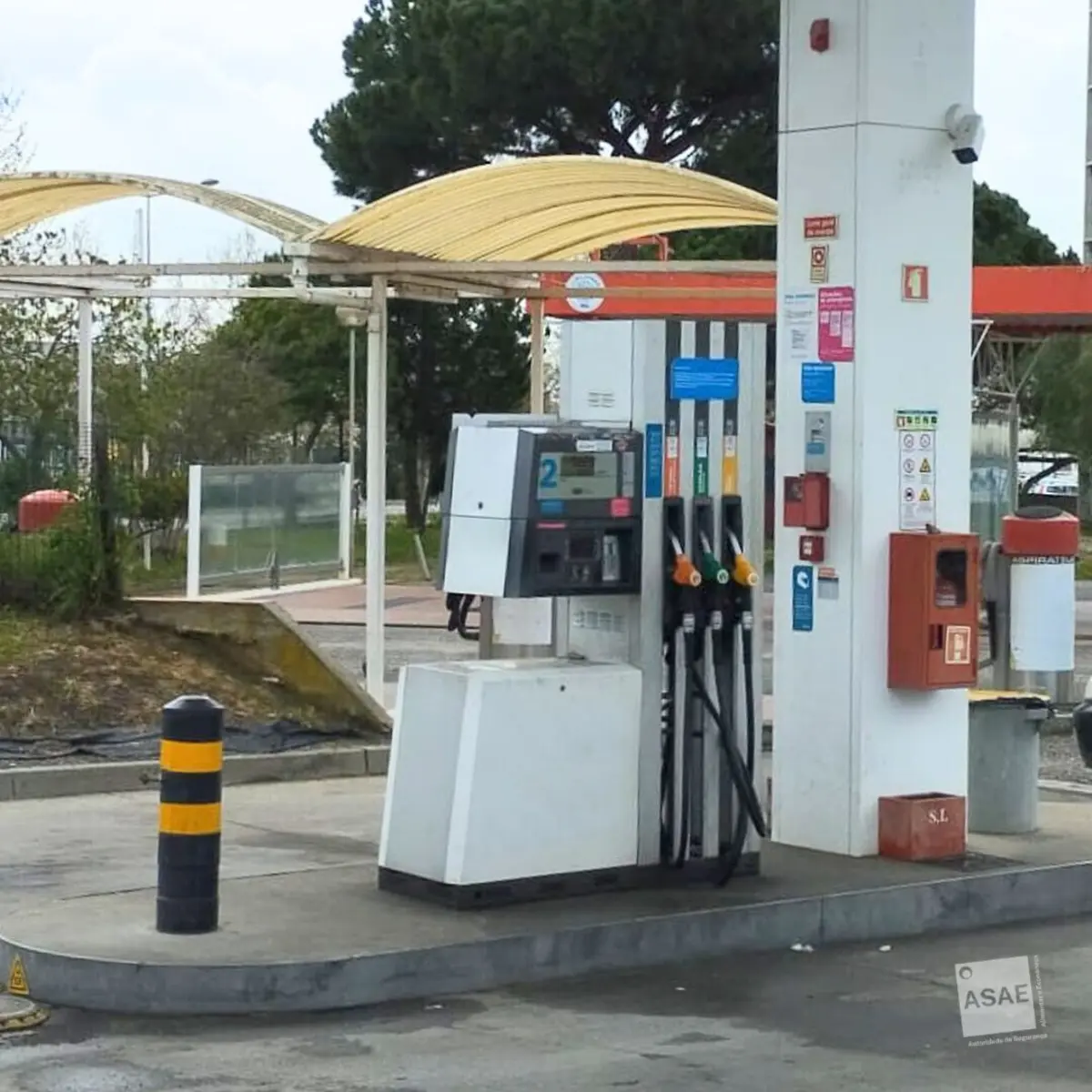 Bomba marcava dinheiro antes mesmo de começar o abastecimento.