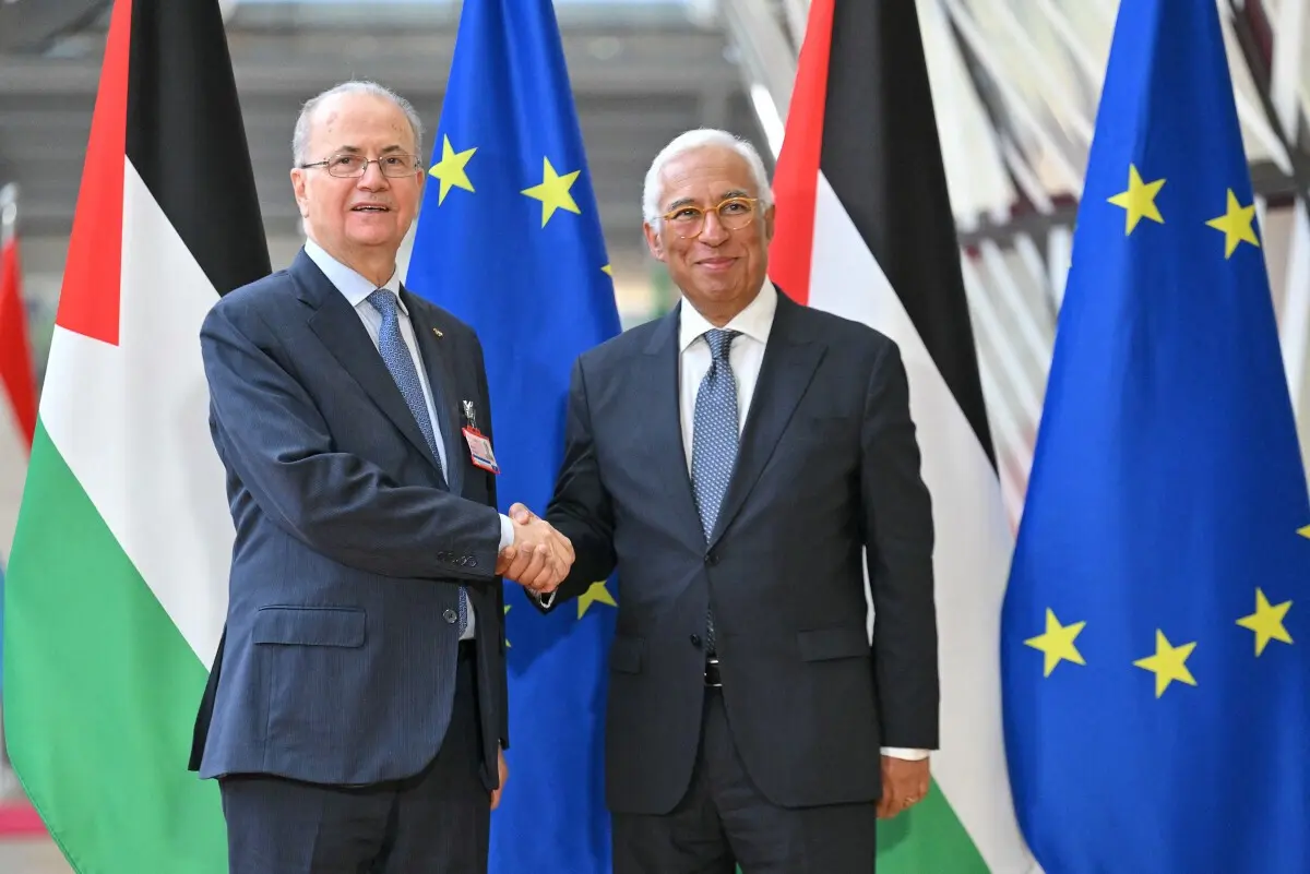 António Costa com o primeiro-ministro palestiniano, Mohammad Mustafa