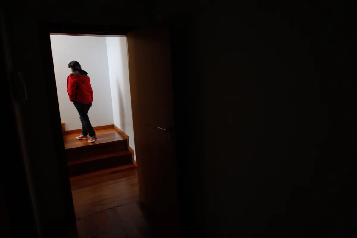 O casal separou-se há cerca de três anos e abandonou a casa em que vivia