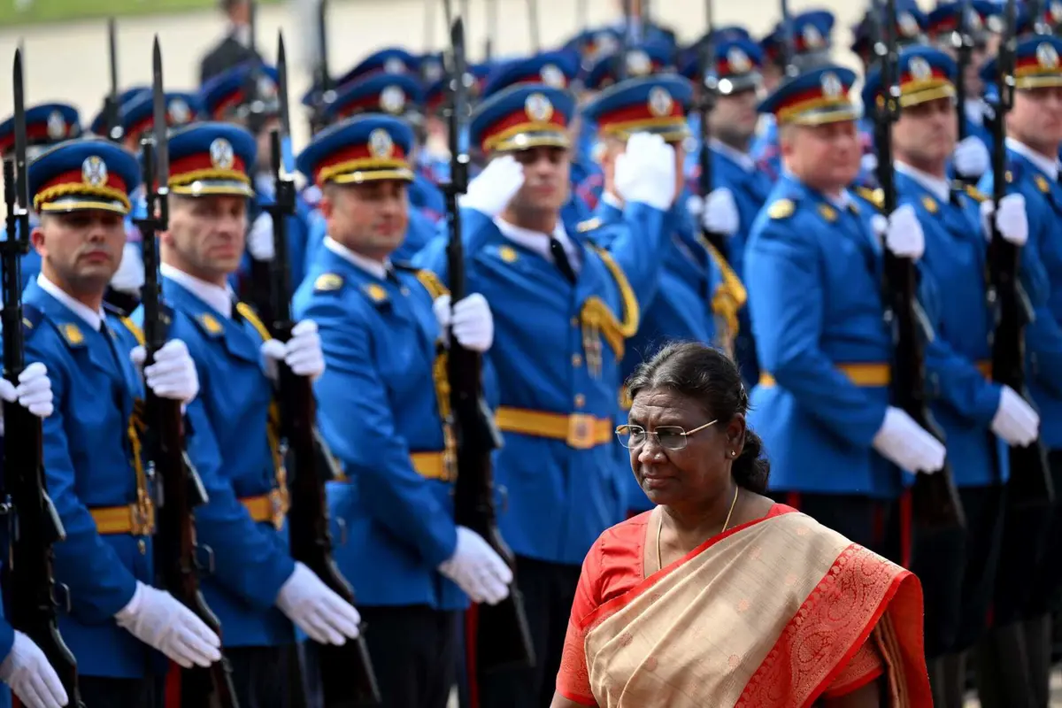 A presidente da Índia, Draupadi Murmu, é referida no convite como "presidente de Bharat"