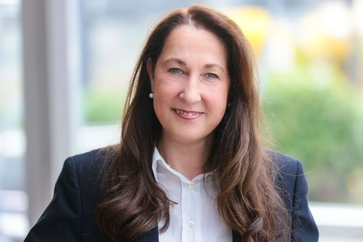 A recém-eleita presidente social-democrata da câmara de Herdecke, Iris Stalzer