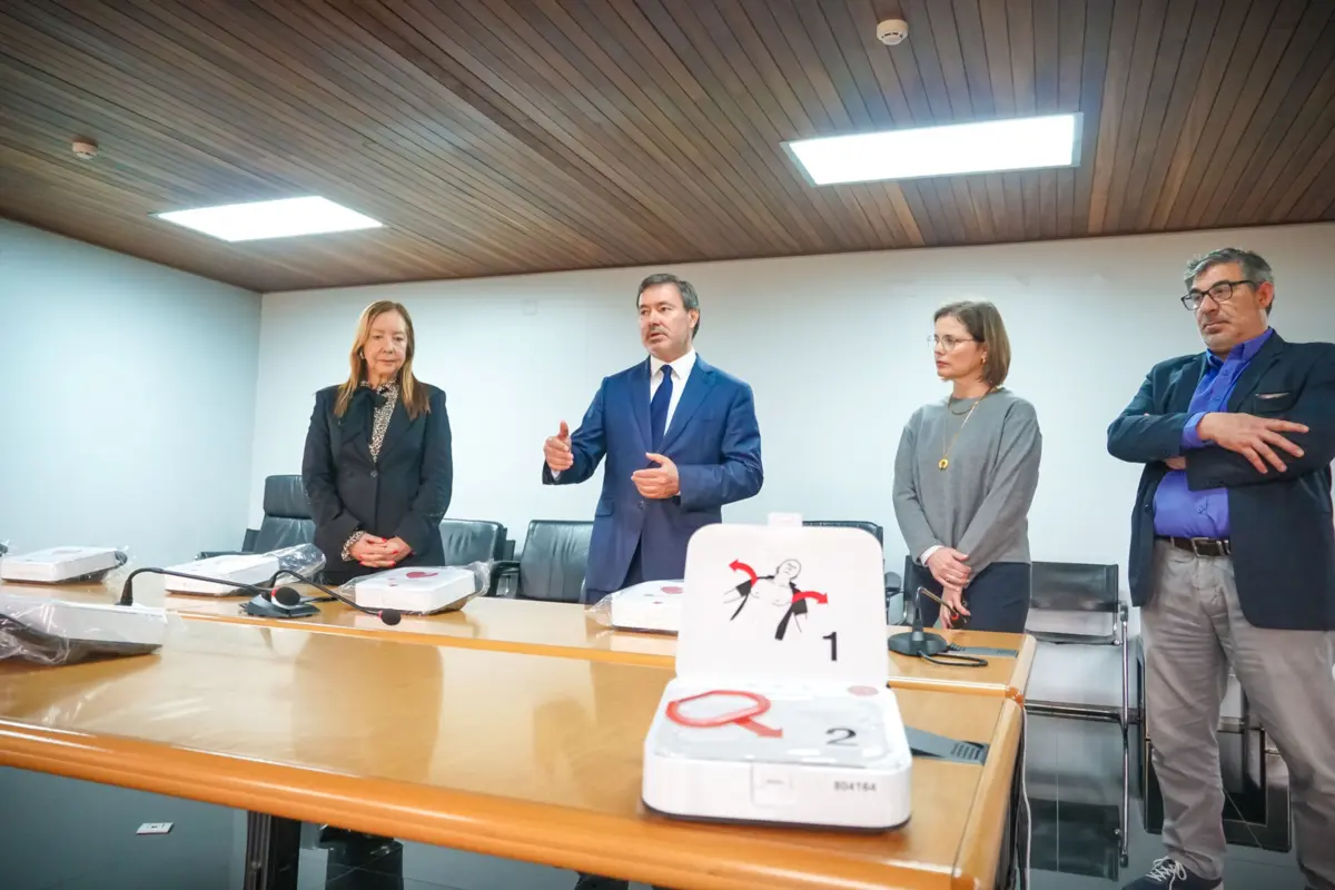 O investimento de 20 mil euros inclui a aquisição dos dispositivos e a formação de pessoal para os operar