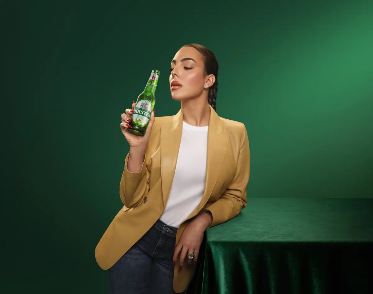 Georgina Rodríguez é uma celebridade na Arábia Saudita e anúncio é prova disso