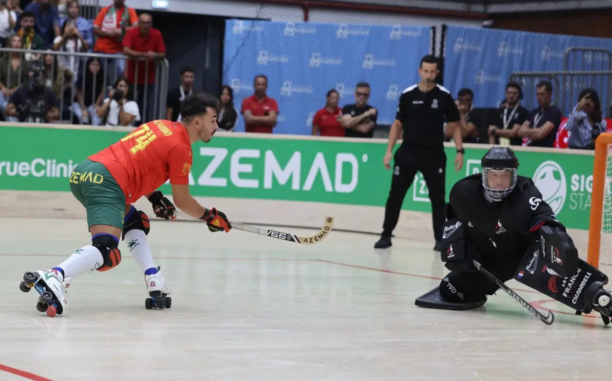 Presidente da República manifestou "grande satisfação" e felicitou a equipa por se ter sagrado campeã europeia pela 22.ª vez na sua história.