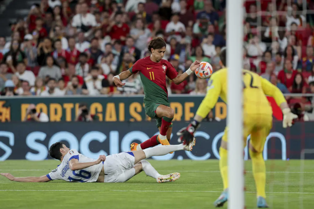 João Félix não continua no At. Madrid