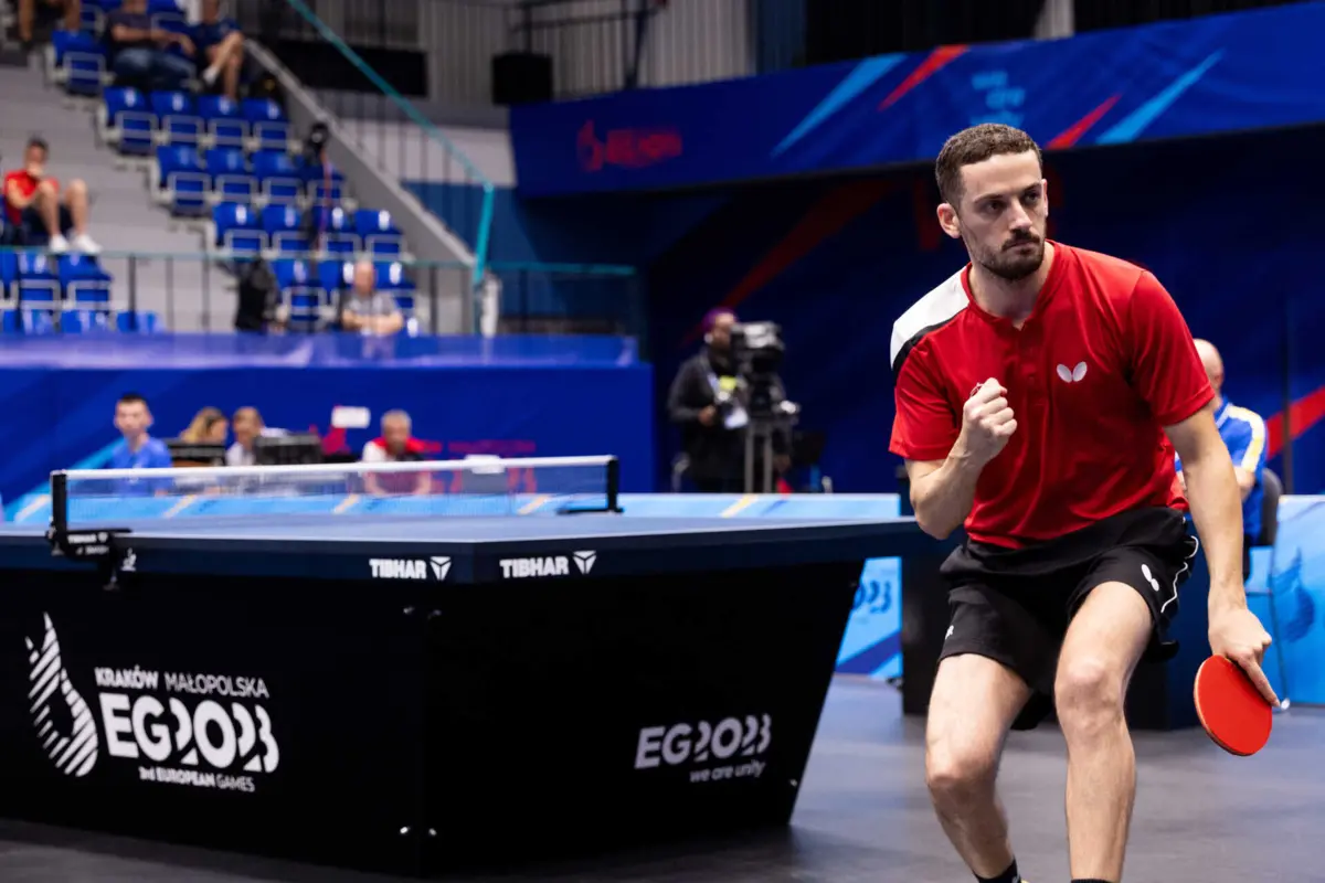 Marcos Freitas segue em frente no ténis de mesa