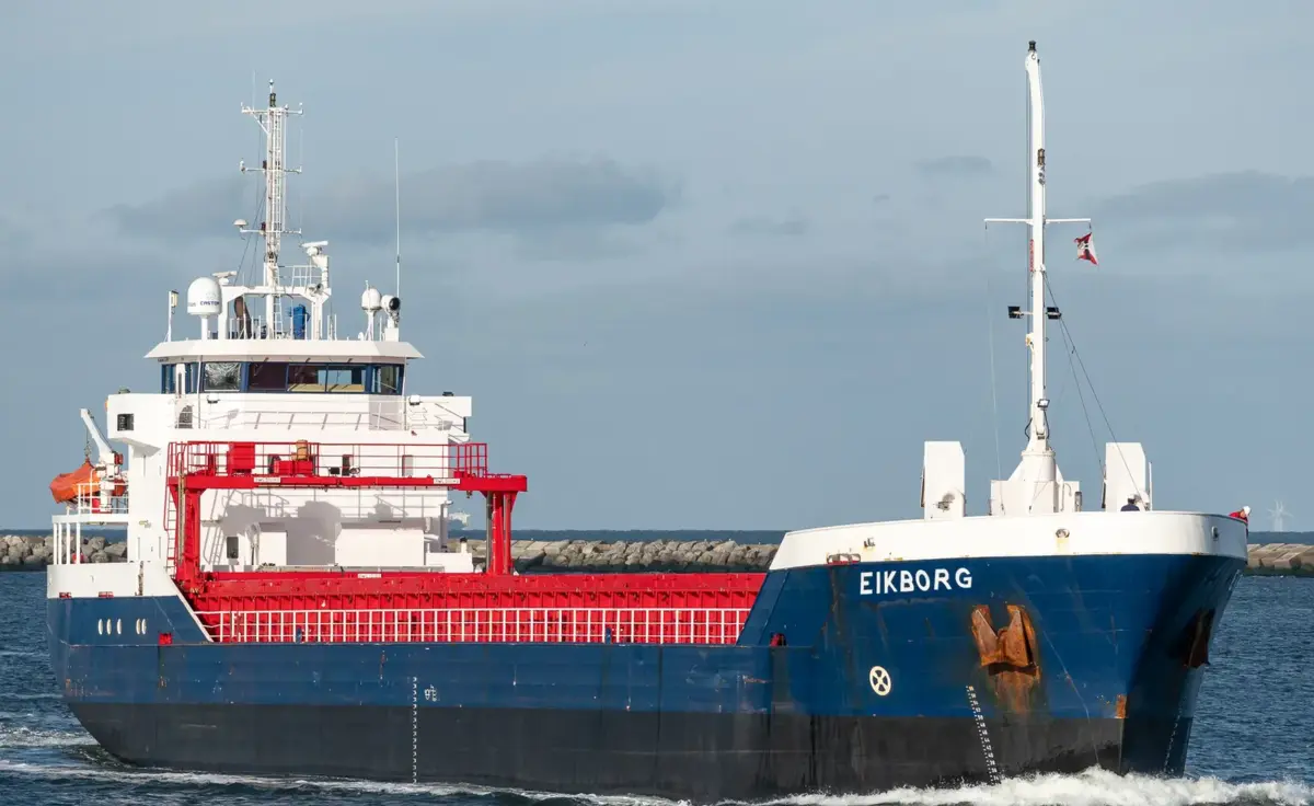 O cargueiro Eikborg está à deriva e corre o risco de naufragar