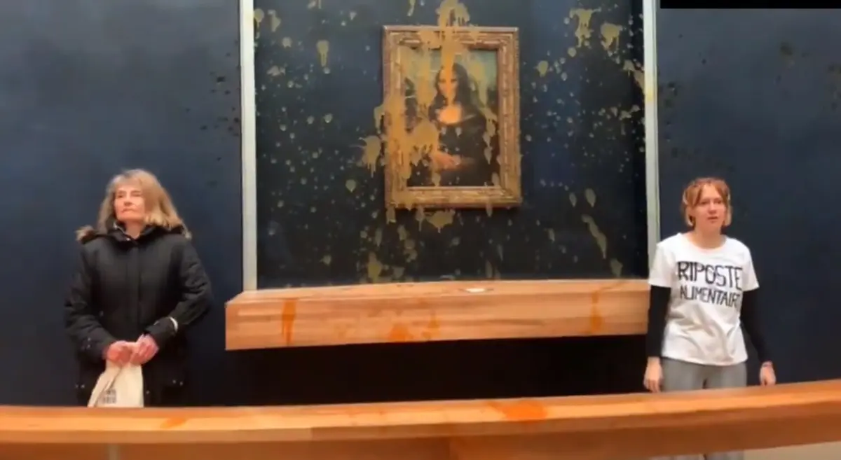 Imagem de contexto do artigo Ativistas atiram sopa contra o quadro de Mona Lisa no Louvre