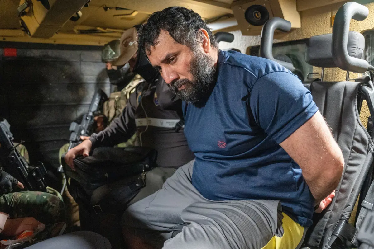 Na época da fuga, Fito era considerado suspeito de ordenar o assassinato do candidato à Presidência Fernando Villavicencio, baleado em Quito em agosto de 2023