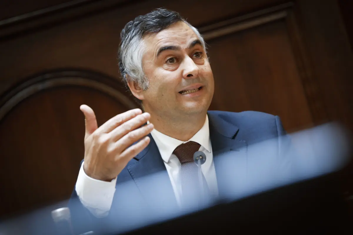 Ministro da Educação foi ouvido no Parlamento durante várias horas