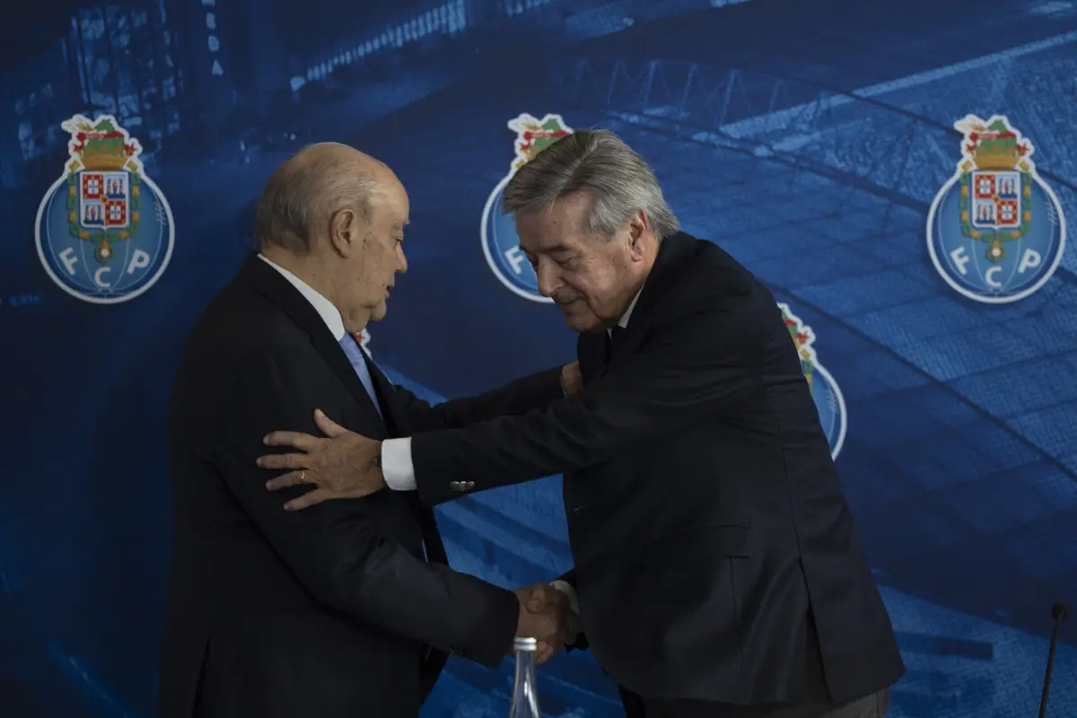 Pinto da Costa e Fernando Gomes trabalharam juntos na SAD do F. C. Porto durante dez anos