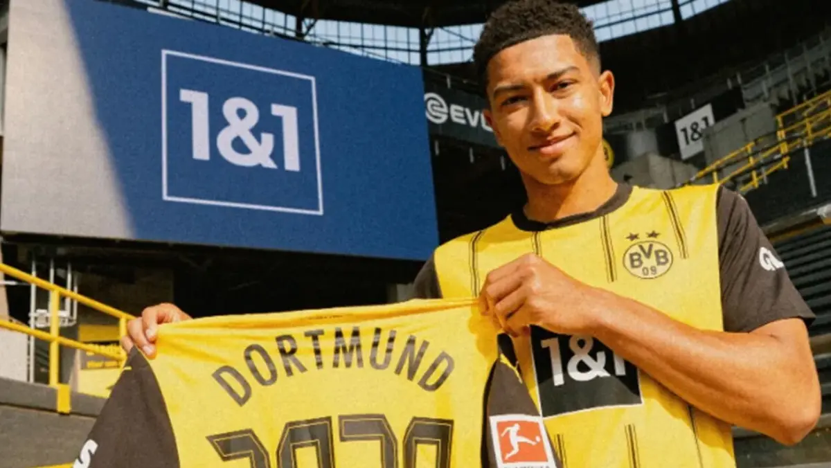 Jobe Bellingham foi contratado em junho