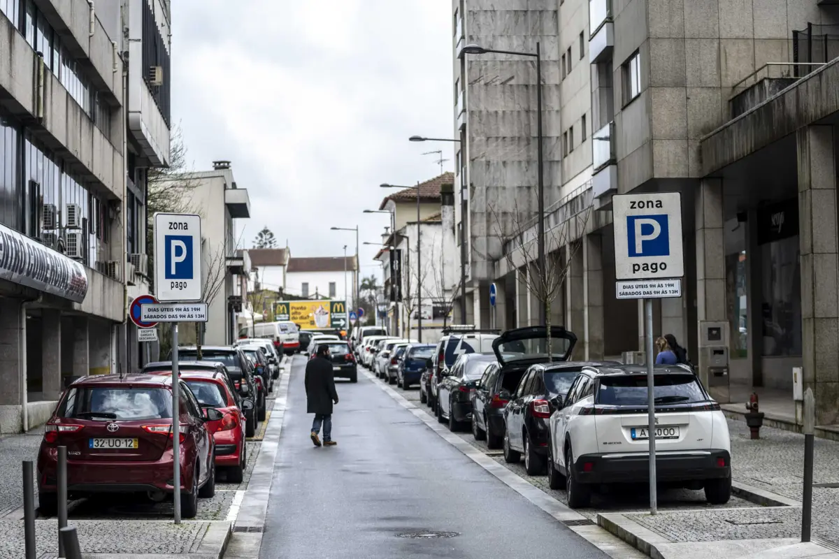 Proejto visa ajudar estacionamento em S. João da Madeira