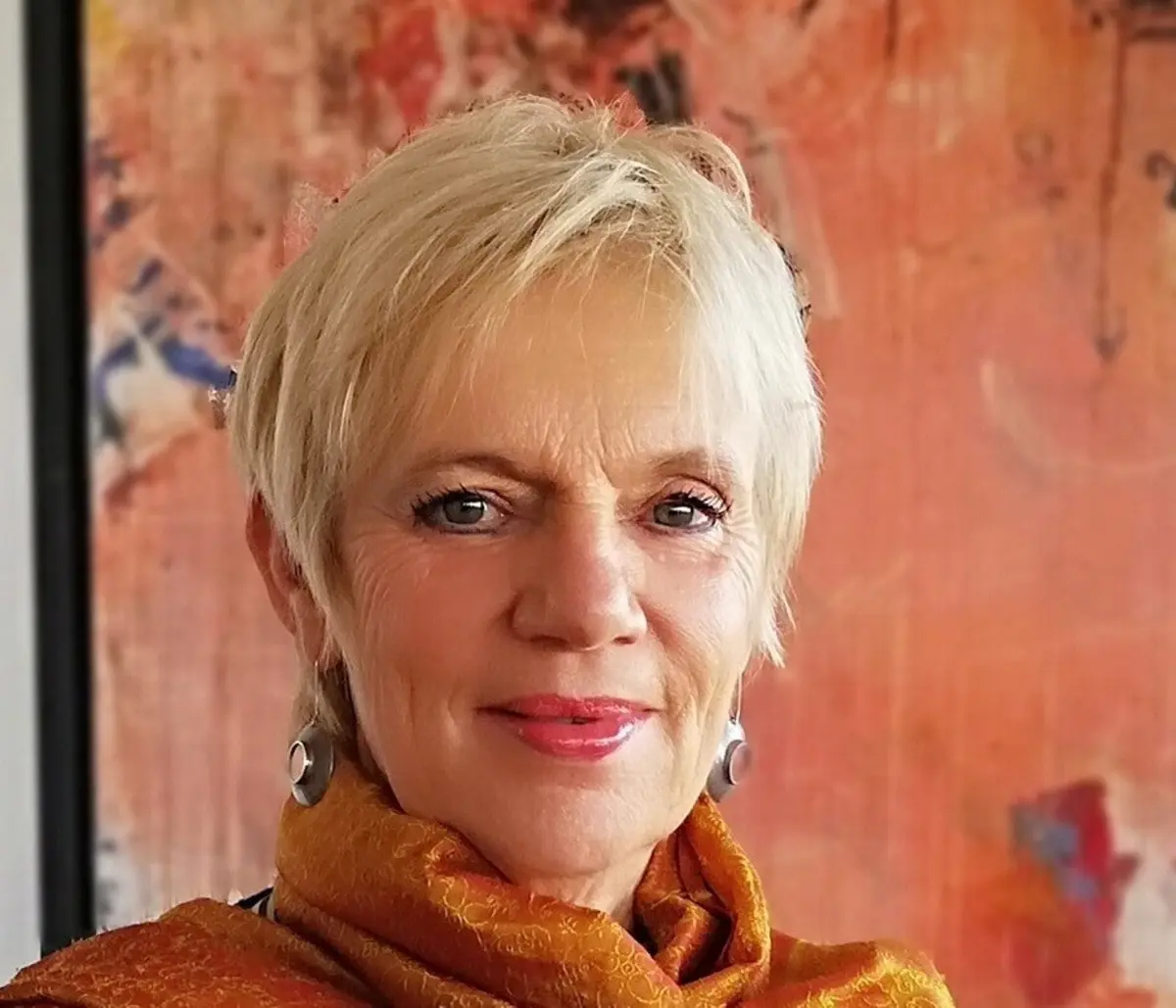 Imagem de contexto do artigo Polícia argelina invade livraria e deteve autora francesa, editor e livreiro de obra