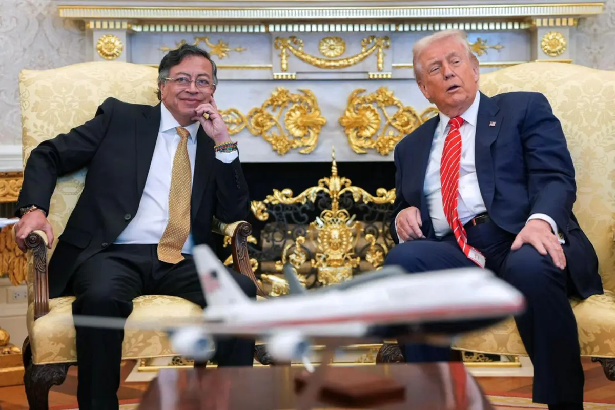 Gustavo Petro e Donald Trump na Sala Oval