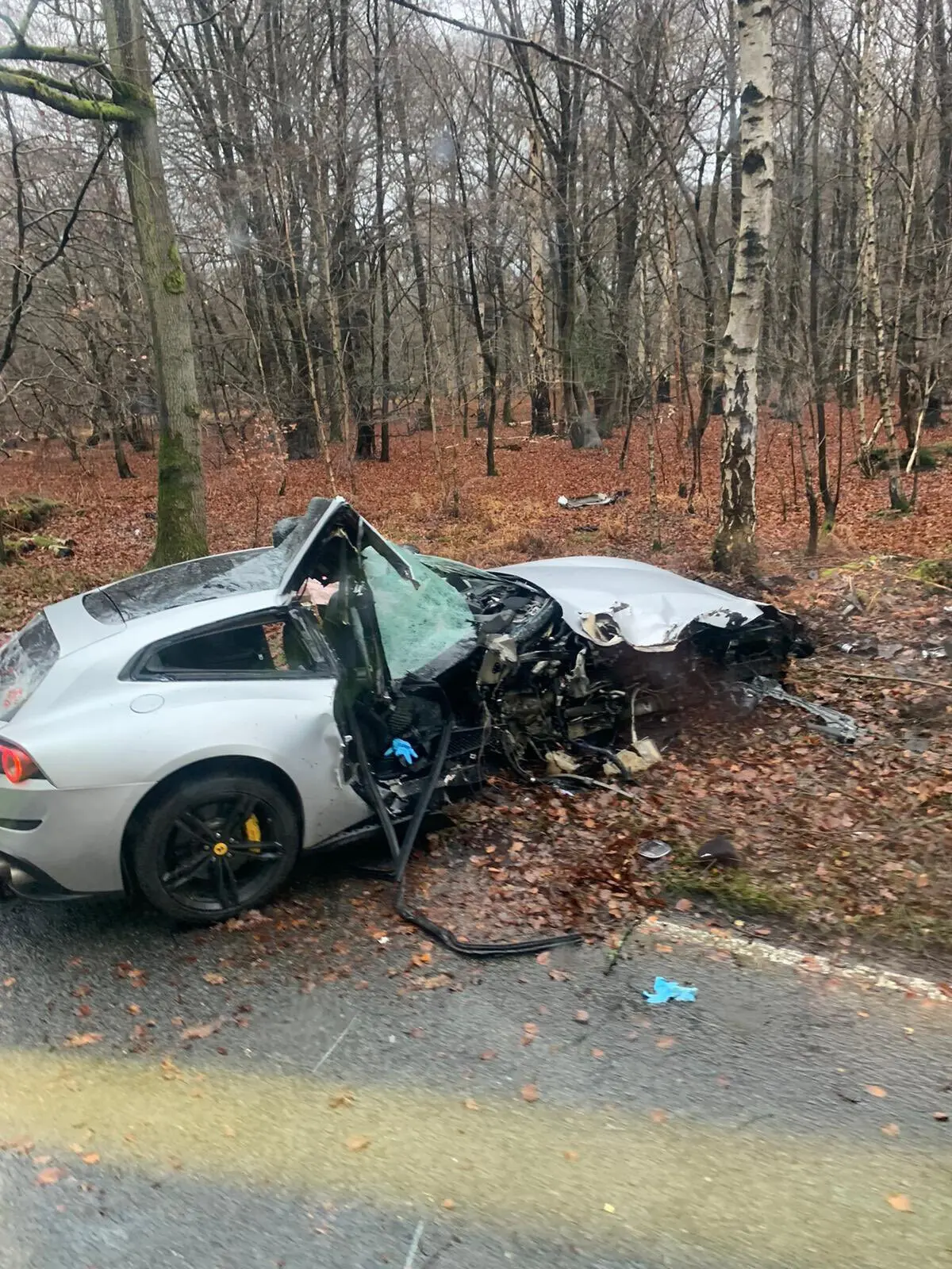 Carro de Michail Antonio ficou destruído