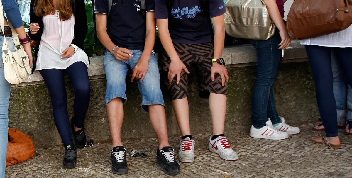 Imagem de contexto do artigo Jovens fumam menos, mas consomem mais álcool em excesso