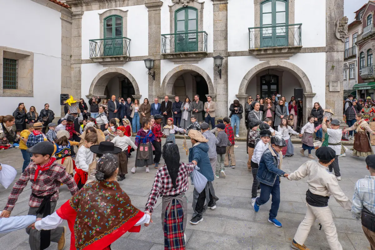 Desfile foi visto por milhares de pessoas