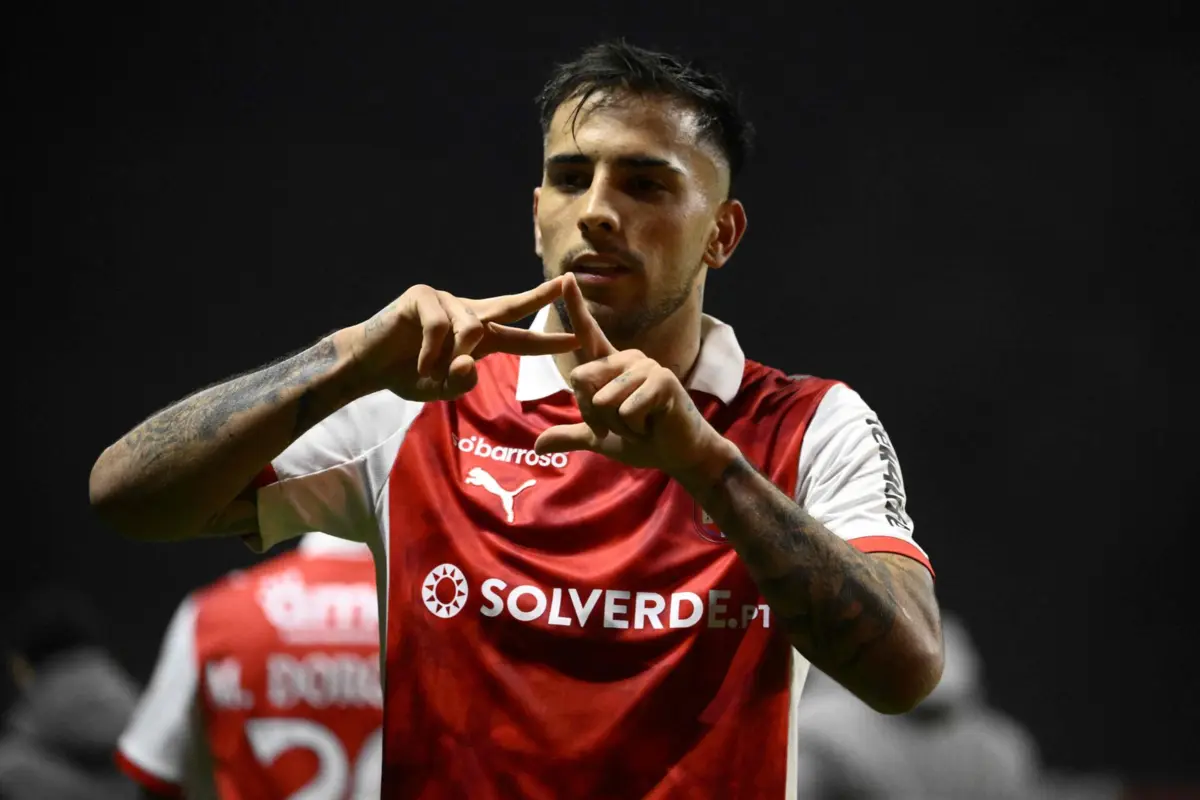 Internacional uruguaio marcou cinco golos e assistiu para outro em cinco jogos