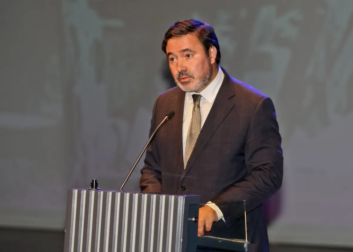 Vice-presidente do Conselho Metropolitano, Jorge Vultos Sequeira, revela que vai chamar ministro Castro Almeida para uma reunião