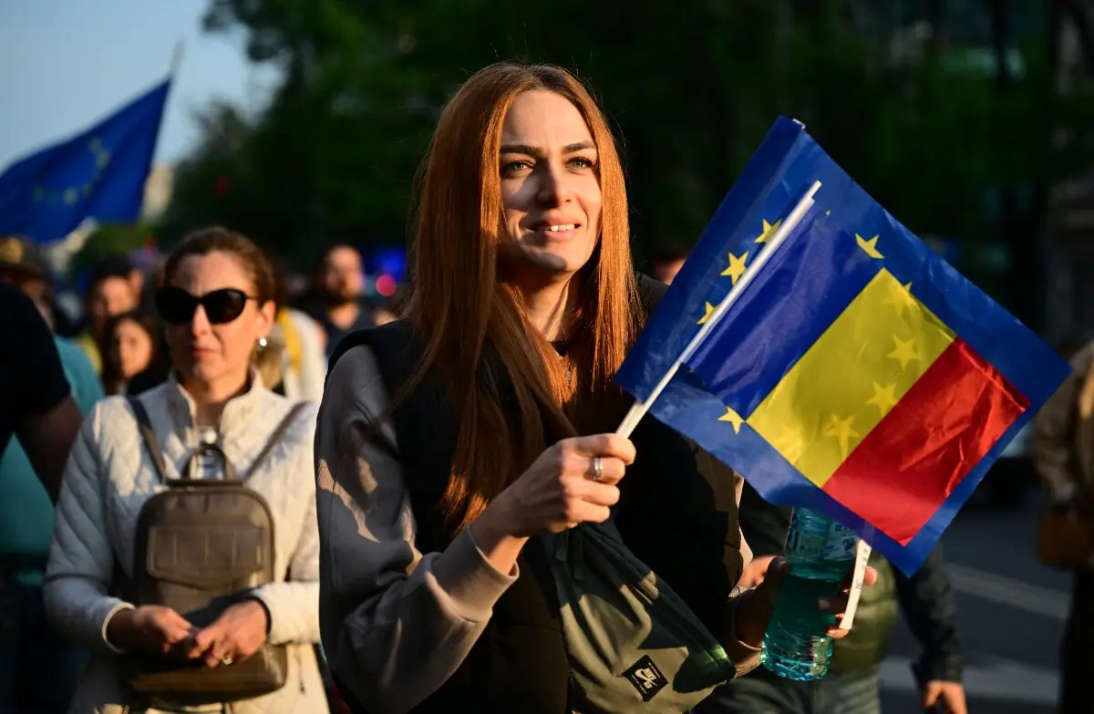 Encontravam-se cerca de 50 mil manifestantes em Bucareste