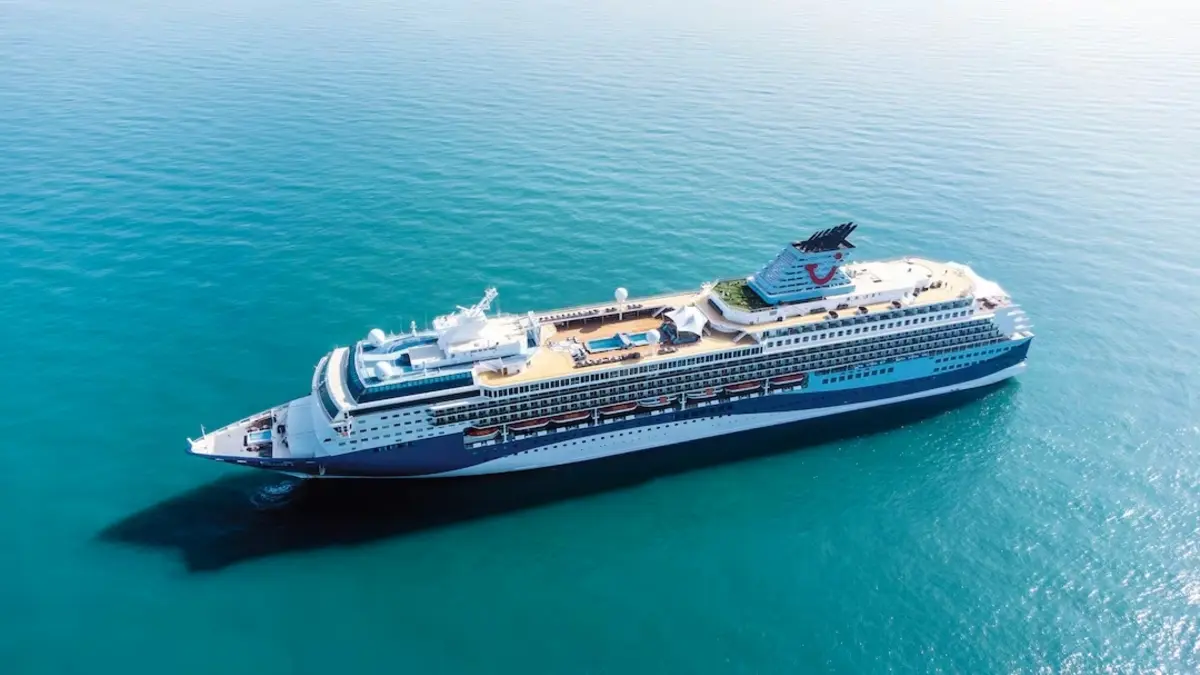 O Marella Explorer 2 tem a capacidade para até 1814 passageiros distribuídos em 14 convés e 907 cabines