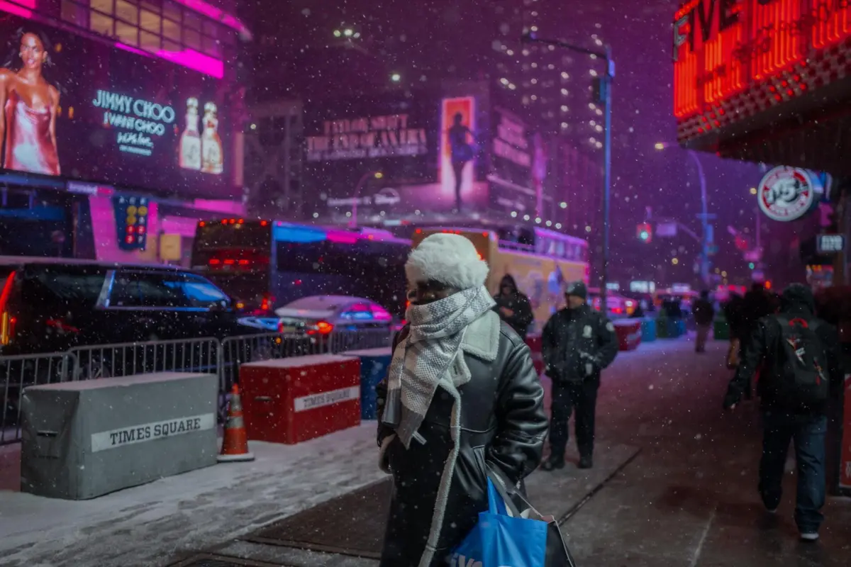 Mais de 5600 voos sofreram perturbações devido à neve