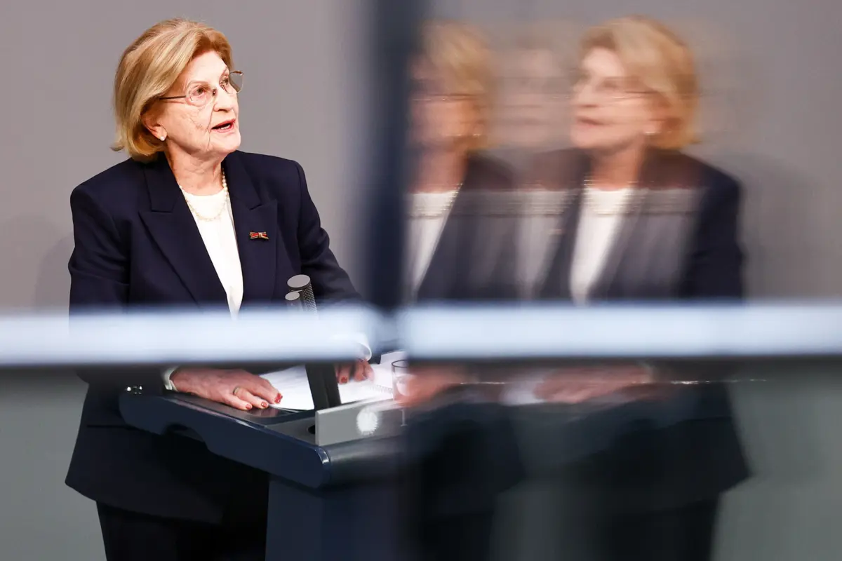 A sobrevivente do Holocausto Eva Szepesi