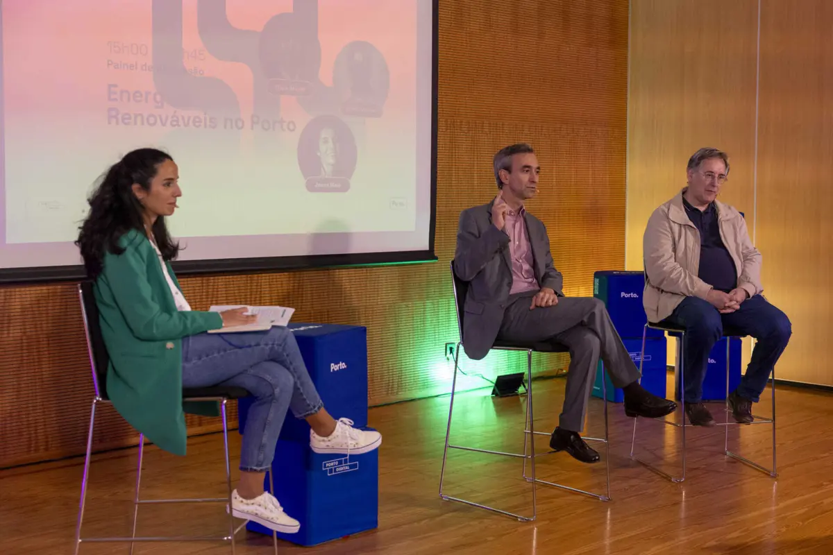 Joana Maia, Filipe Araújo e Adélio Mendes debateram as energias limpas