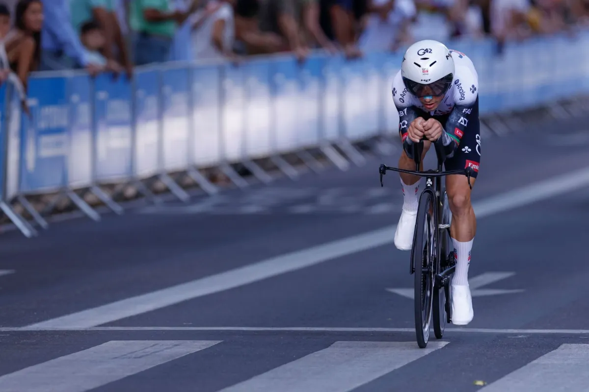 João Almeida garantiu o terceiro melhor tempo no crono
