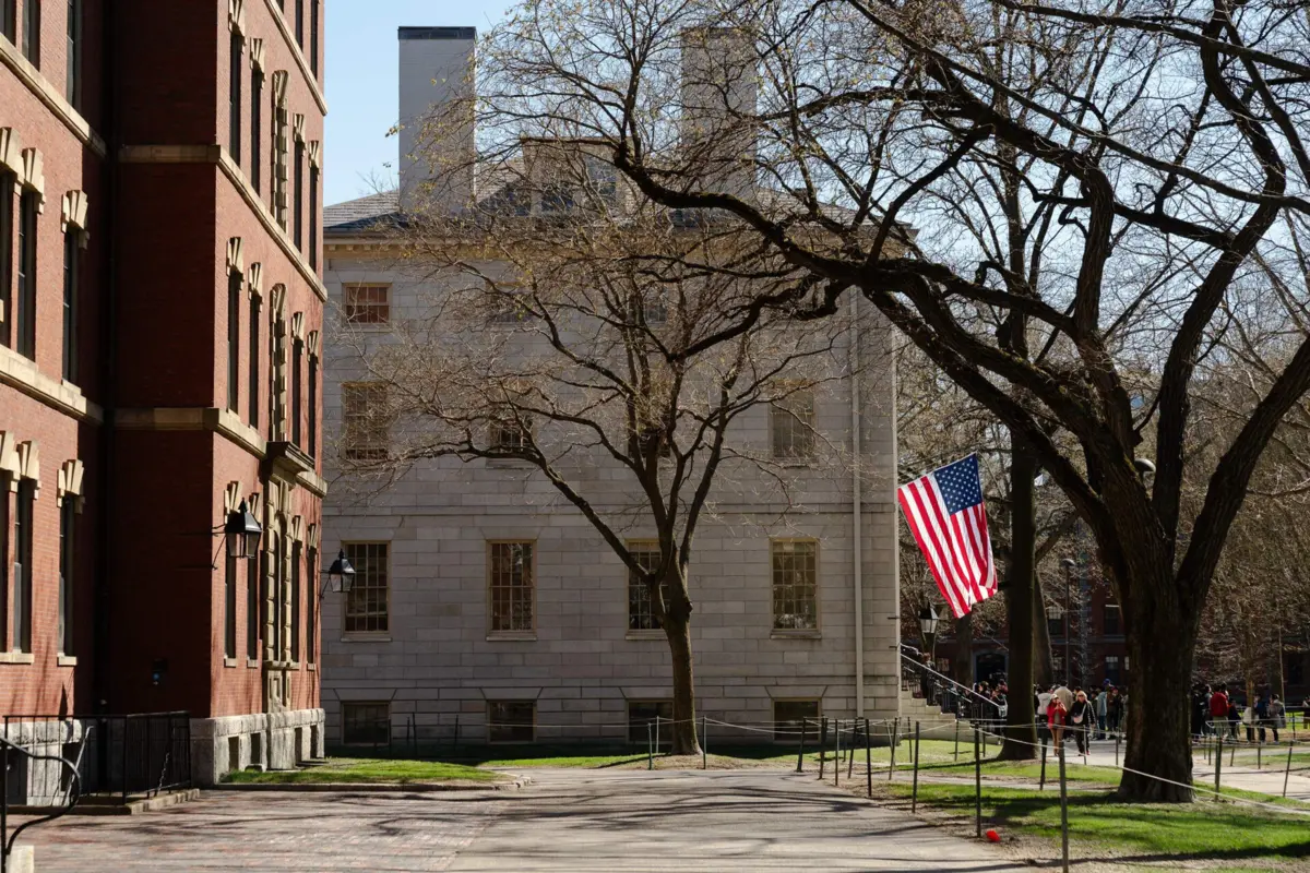 Imagem de contexto do artigo Harvard processa Governo dos EUA por proibir inscrição de alunos estrangeiros