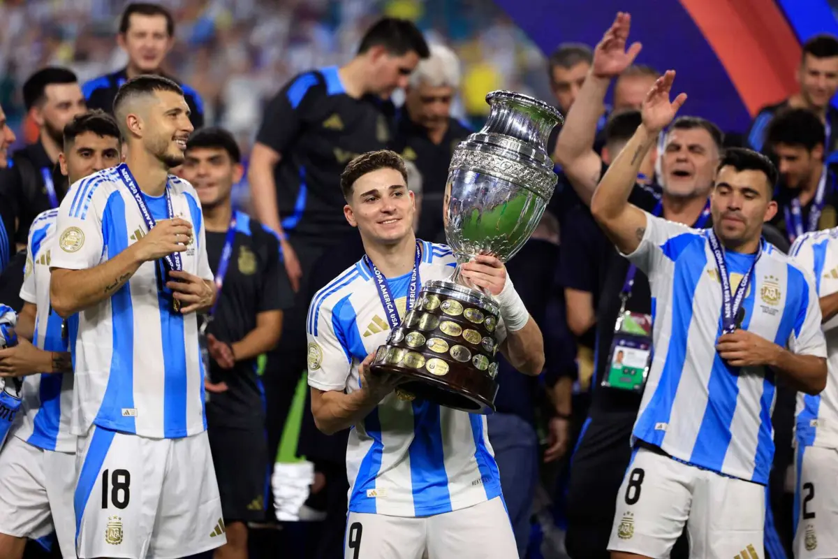Internacional argentino celebra a conquista da Copa América